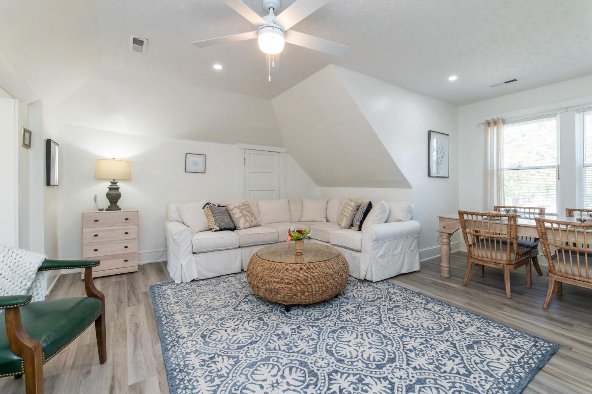 Loft On Capital - Ideally Located To Distilleries Frankfort Exteriör bild